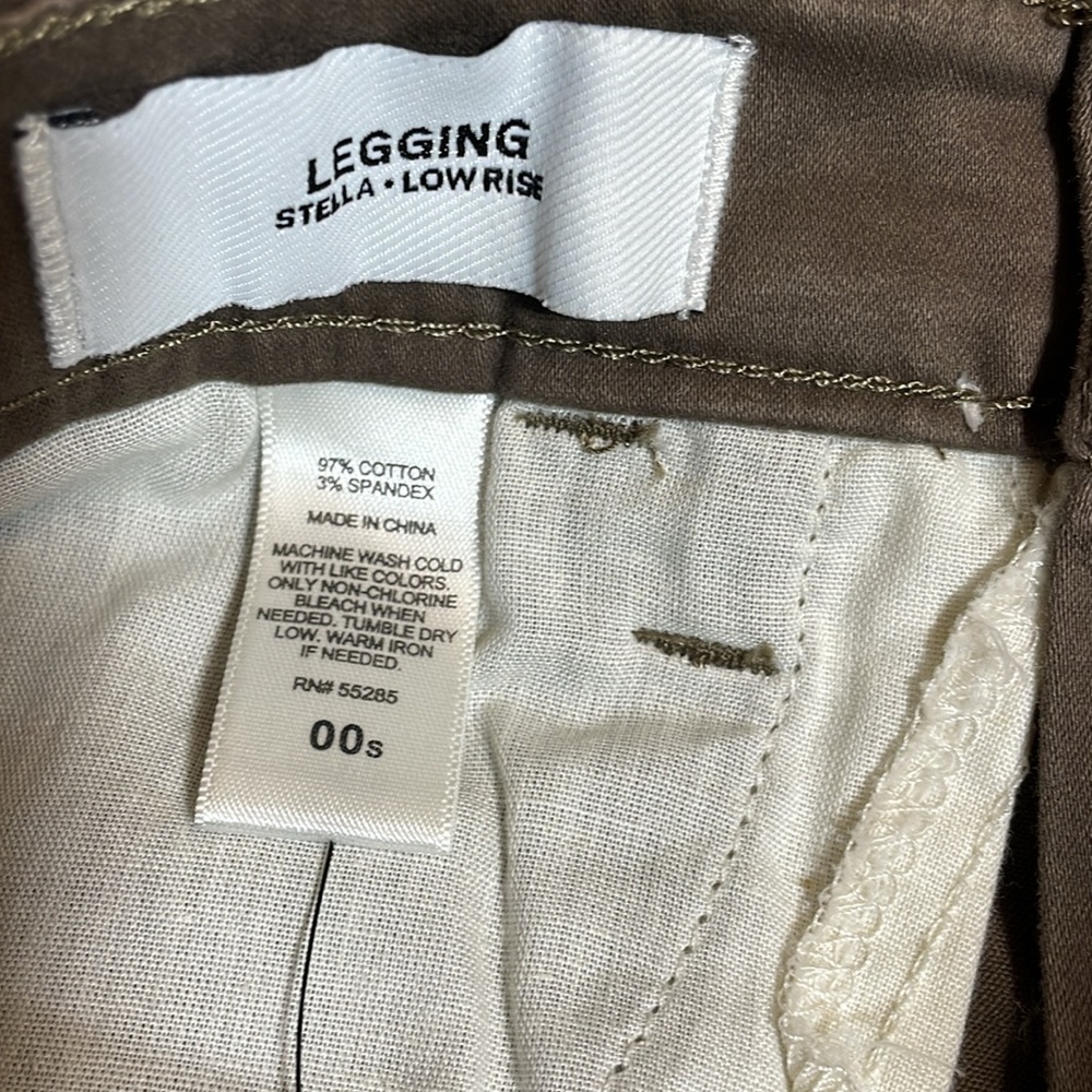 Express Stella Regular Fit Low Rise Jean Legging - Picture 11 of 12